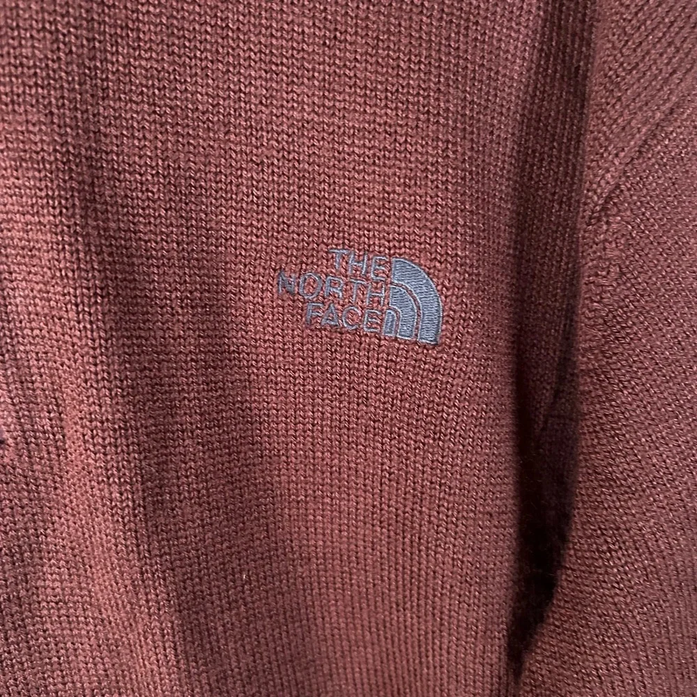 The North Face A5 Series‎ Mens XL Burgundy Wool Blend Quarter Zip Knit Sweater